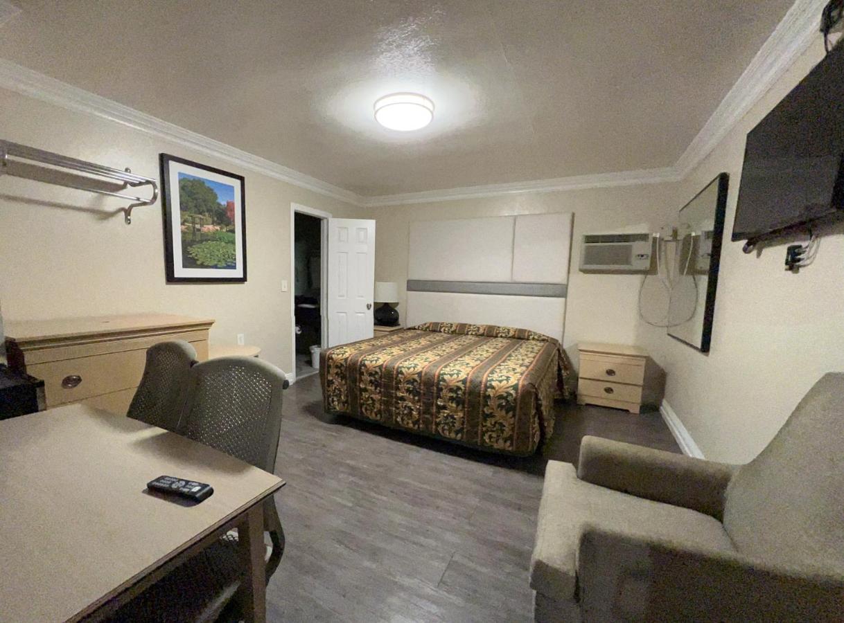 Flamingo Motel Окснард Екстериор снимка